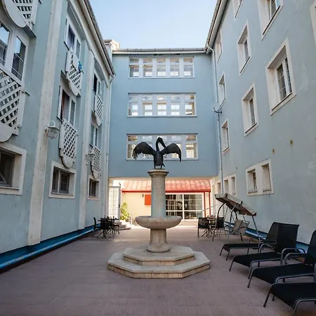 Erzsebet