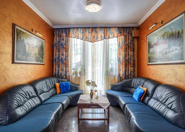 Erzsebet Hotel 3*