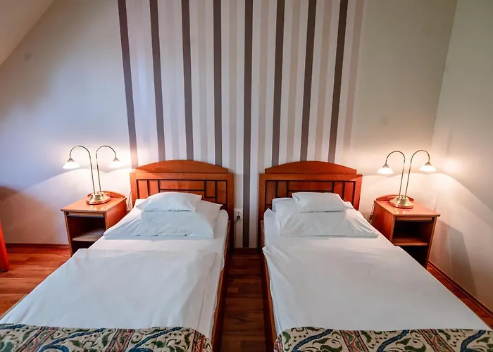 Erzsebet Hotell 3*