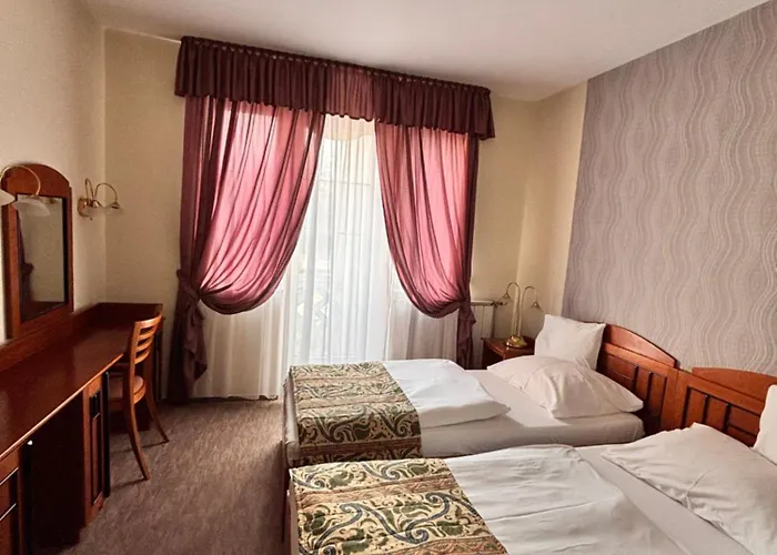 Erzsebet 3*