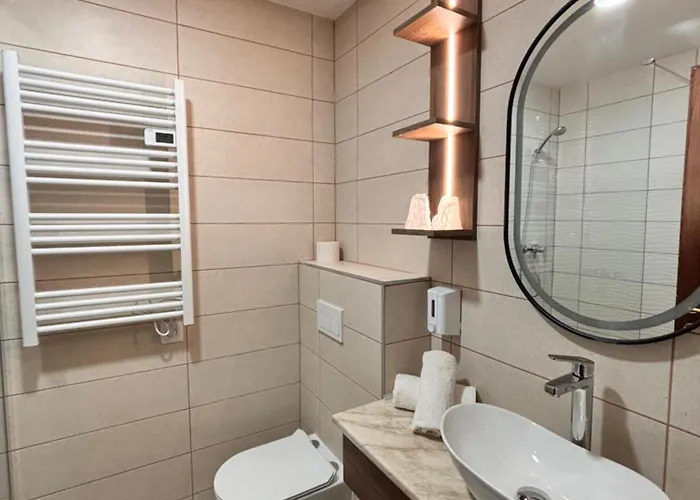 Erzsebet Otel 3*